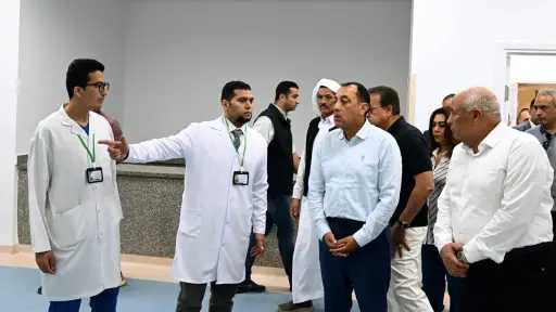 مدبولي يتفقد تطوير مستشفى رأس الحكمة تمهيدًا لبدء تشغيلها بكامل طاقتها