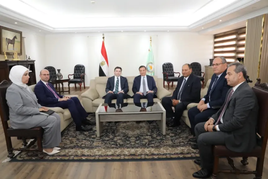 وزير الزراعة يلتقي نائب وزير الزراعة والغابات التركي لبحث التعاون وتعزيز الاستثمار المشترك بين البلدين
