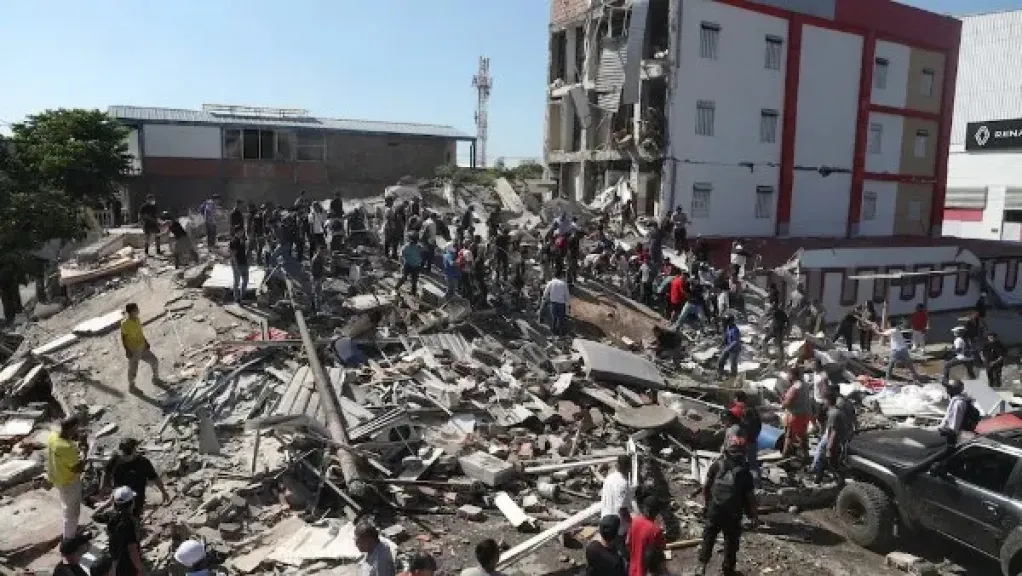 زلزال قوي يهز غرب كولومبيا.. 132 قتيلًا و570 مصابًا وانهيار 86 مبنى