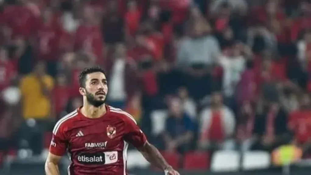 محاولة أهلاوية أخيرة لضم محمد عبد المنعم في ميركاتو الصيف