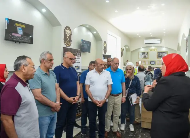 وزير الدولة للإنتاج الحربي يتفقد خطوط الإنتاج بشركة أبي قير للصناعات الهندسية بحضور محافظ الإسكندرية