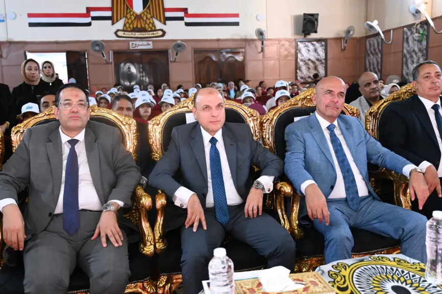 إبداعات طلاب الغربية تتصدر ختام عام دراسي من التدريب واكتشاف القدرات.. والمحافظ  يدعو للبناء على التجربة