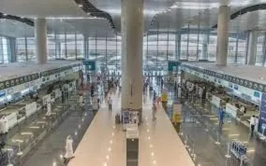 السعودية.. مطار الملك خالد الدولي في الرياض يبدأ مشروع المطار الصامت