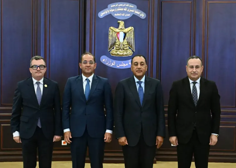 ٤٨ مليار جنيه للانطلاق بجامعات ”القاهرة وعين شمس والإسكندرية والمنصورة وأسيوط» والارتقاء بتصنيفها إلى TIER1