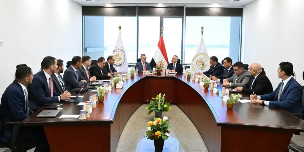 وزيرا ”العدل” و”التخطيط” يبحثان الاستعانة بالحلول التكنولوجية المبتكرة وتطوير الخدمات المقدمة للمواطنين