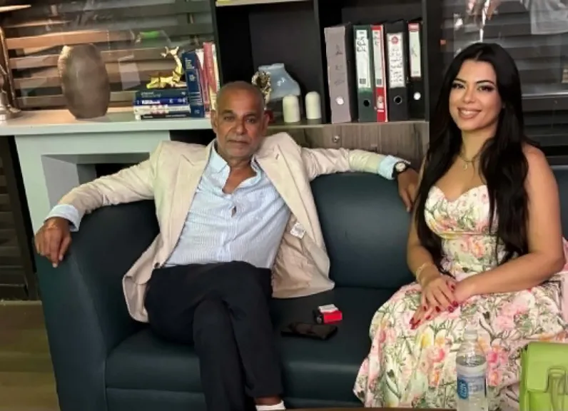. محمود البزاوي يخضع لمساومة دنيا عظيم في فيلم «الست لما»