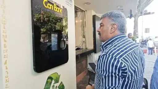 «100 نقطة بـ10 جنيهات».. تفاصيل تجربة ماكينات استبدال العبوات في الدقي