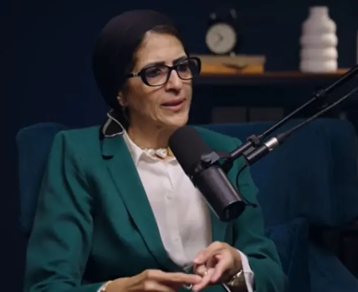 هالة زايد عن جولاتها الخارجية أثناء كورونا: جاءت بتكليف رئاسي وحملت رسالة تضامن من مصر
