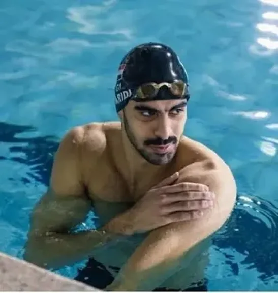 أول ذهبية لمصر بدورة ألعاب البحر المتوسط.. عبد الرحمن سامح يحصد لقب 50 متر فراشة