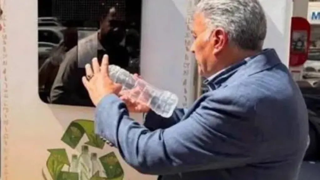 نقيب الزبالين يحذر من مشروع استبدال الكانز والبلاستيك بالنقاط: يهدد مصدر رزق العمال