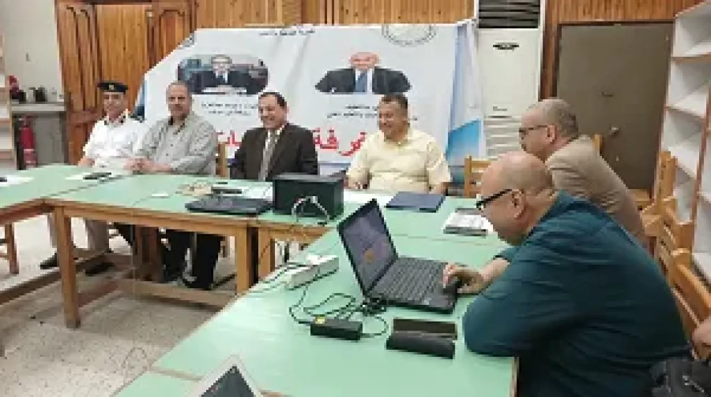 مدير تعليم بني سويف يتابع من غرفة العمليات امتحانات الدور الثاني للثانوية العامة