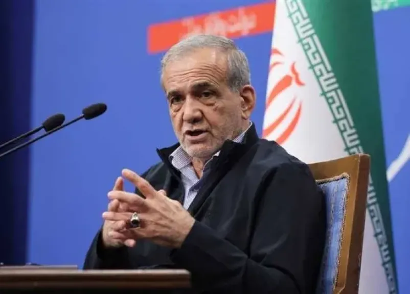 الرئيس الإيراني: مذكرة التفاهم مع أمريكا هي أفضل سبيل للخروج من حالة اللا حرب واللا سلم