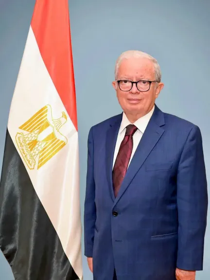 نائب رئيس الوزراء للشؤون الاقتصادية يهنئ فخامة الرئيس بمناسبة ذكرى المولد النبوي الشريف
