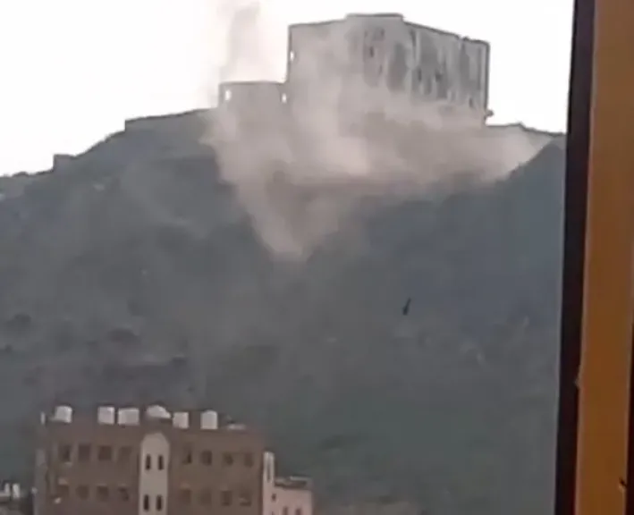 اليمن.. الحوثيون يقصفون مجمعا قضائيا في تعز للمرة الثانية خلال شهر