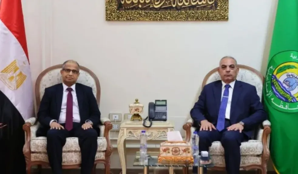 محافظ الإسماعيلية يستقبل سفير سريلانكا لبحث سبل التعاون المشترك