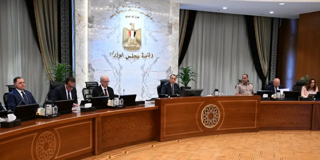 رئيس الوزراء: العمل على تنفيذ التكليفات الرئاسية في احتفالية ذكرى المولد النبوي وتوضيح الحقائق أمام المواطنين