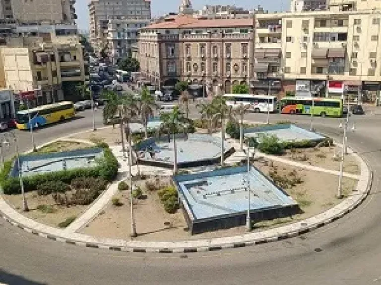 محافظ بورسعيد يوجه بالبدء في أعمال تطوير ورفع كفاءة ميدان المنشية بالمظهر الحضاري