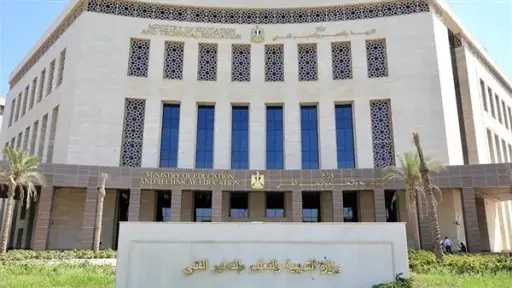 «التعليم»: جار طباعة شهادات طلبة الثانوية العامة الناجحين واستلامها الأسبوع المقبل