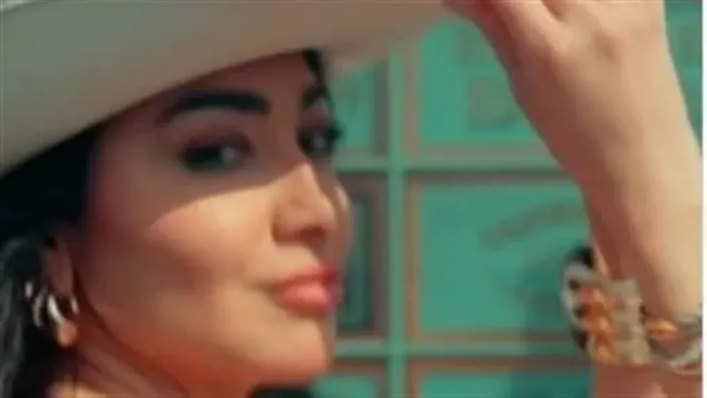 برومو تشويقي.. «هفرفش» ثالث أغنيات ألبوم شط قلبي لـ ميرهان حسين