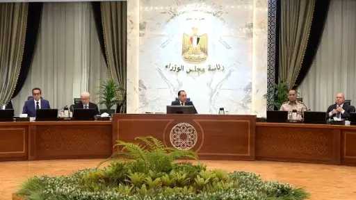مدبولي: مصر تتبنى سياسة خارجية متزنة ومعتدلة تنفيذا لتوجيهات الرئيس السيسي