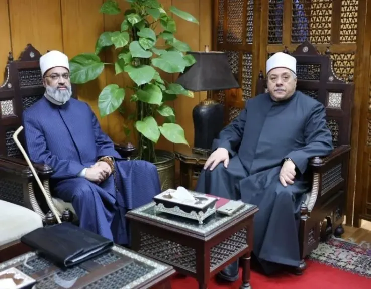 وكيل الأزهر يستقبل مفتي المجمع الوطني للإفتاء بجنوب أفريقيا لبحث التعاون وزيادة المنح الدراسية