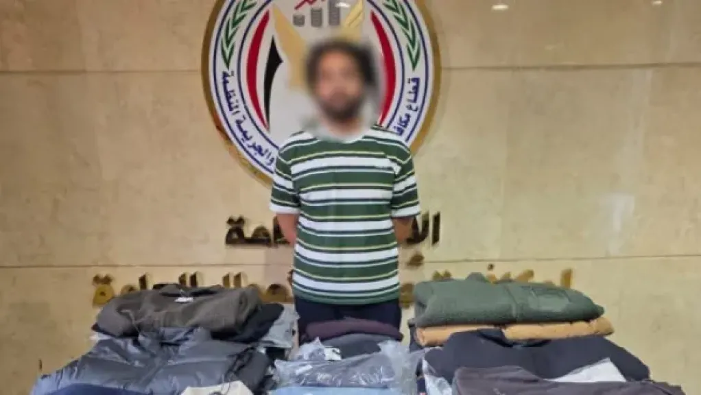 ضبط عاطل استولى على مشتريات بـ2 مليون جنيه باستغلال ثغرة في تطبيق للتسوق الإلكتروني