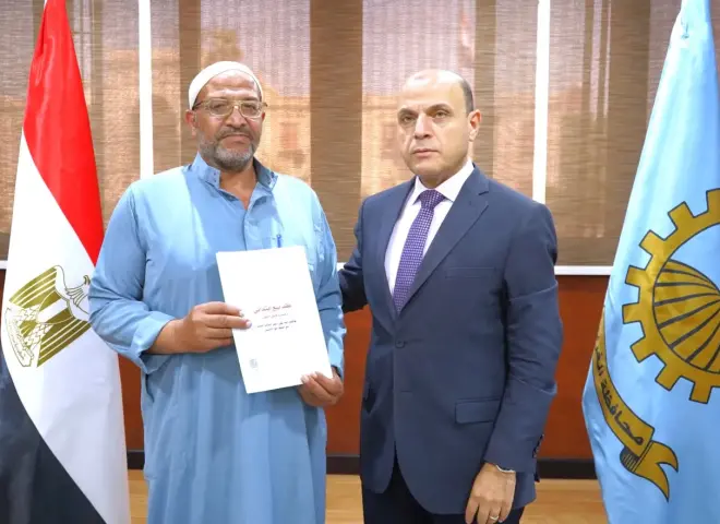 «خطوة جديدة نحو الاستقرار».. محافظ الغربية يسلّم 4 عقود تقنين لأراضي أملاك الدولة للمواطنين بعد استكمال الإجراءات القانونية