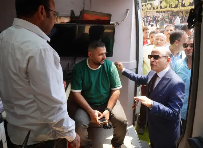 محافظ الغربية يتفقد سيارة المركز التكنولوجي المتنقل بقرية كفر ديما بمركز كفر الزيات