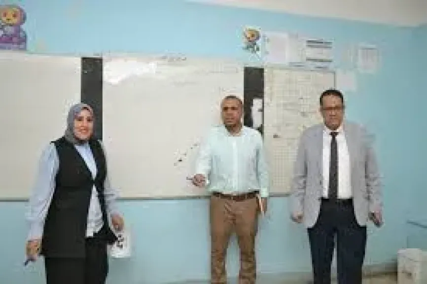 وكيل تعليم الغربية يتابع انتظام الدراسة في 4 مدارس بإدارة شرق طنطا