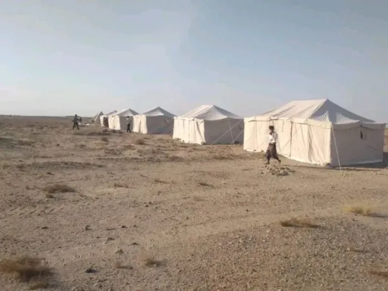 اليمن.. تجهيز مخيم جديد بعدن لاستقبال نازحين جراء التصعيد الحوثي