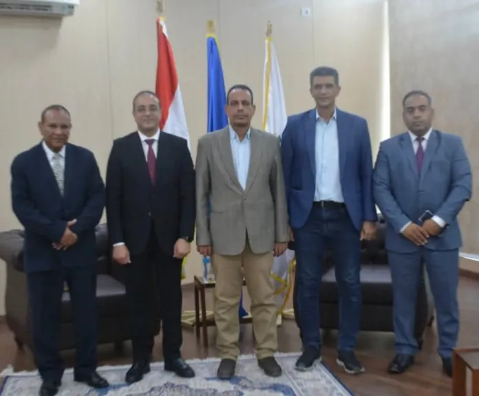 الأكاديمية العربية تهنئ القائم بأعمال رئيس جامعة أسوان بالمنصب الجديد