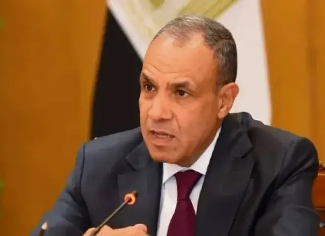 وزير الخارجية يؤكد موقف مصر الرافض بشكل قاطع لأي انتهاكات أو اعتداءات على السعودية