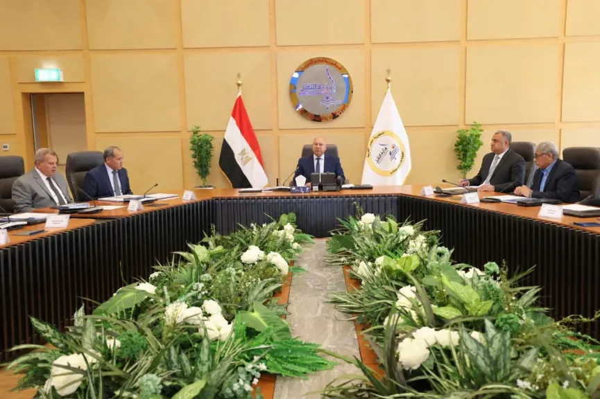 وزير النقل: تحسين مستوى الخدمة لأقصى حد في السكة الحديد ومترو الأنفاق والمونوريل