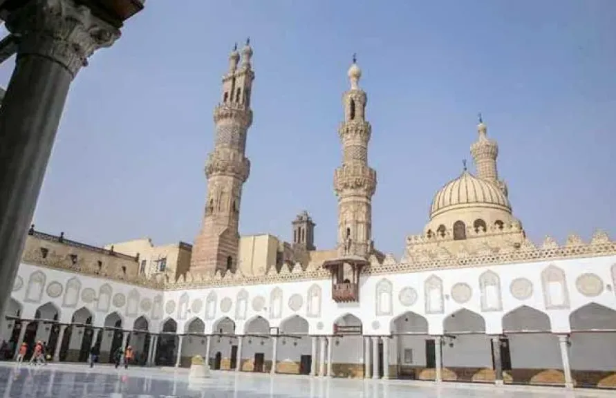 الأزهر يُدين الاعتداءات على السعودية ويدعو إلى احترام مبادئ حسن الجوار