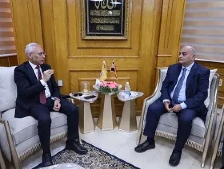 رئيس جامعة المنيا يستقبل نائب وزير المالية لمناقشة تعظيم الموارد والاستفادة من الأصول