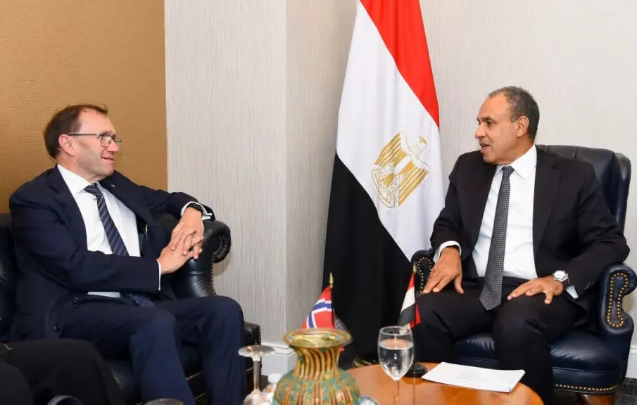 وزير الخارجية يجتمع بوزير خارجية النرويج في نيويورك لمناقشة العلاقات الثنائية وعدد من القضايا الدولية والإقليمية