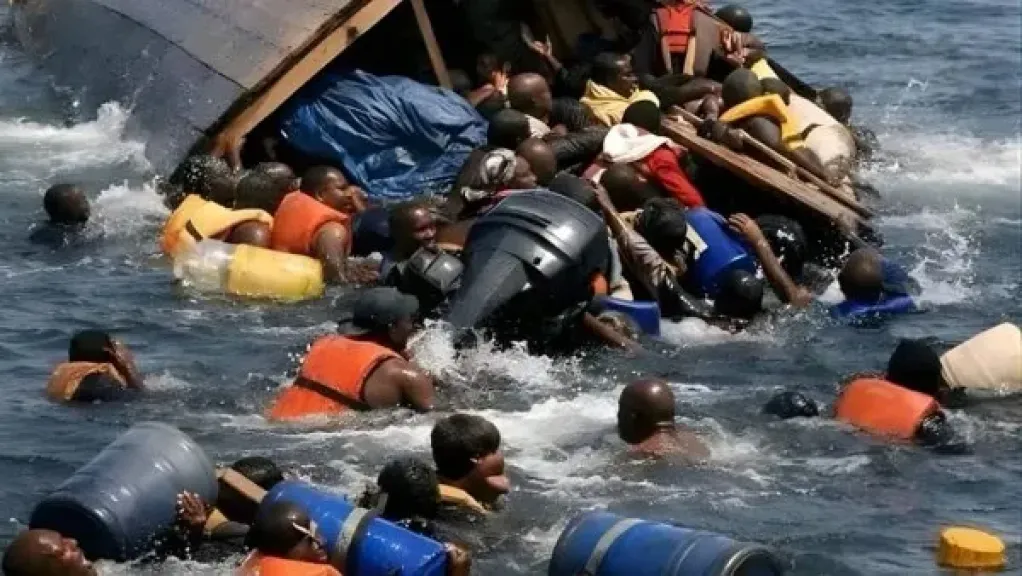 مصرع 41 شخصًا وإنقاذ 49 آخرين في غرق قارب ببحيرة تانجانيقا