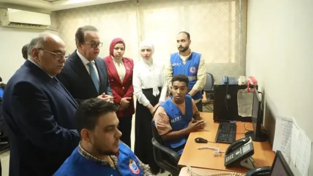 وزير الصحة يتفقد «رعايات مصر» ومركز الخدمات الطارئة 137.. أرقام جديدة عن استقبال الحالات وتسكين المرضى