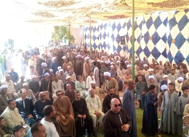 في أجواء من التسامح.. إنهاء خصومة ثأرية بين أبناء عمومة في الأقصر