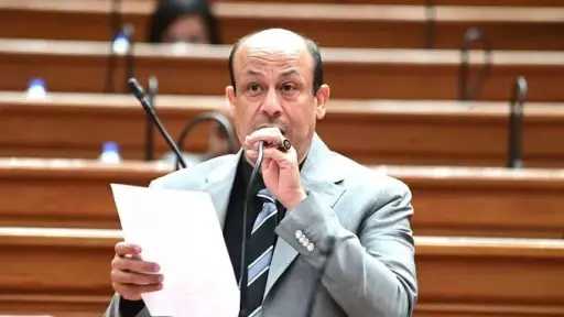 النائب سمير البيومي يقدم طلب إحاطة بشأن مخالفة آلية تسعير الدواء الجديدة للدستور