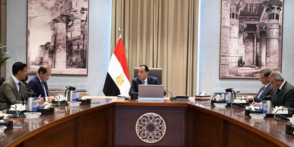 رئيس الوزراء يتابع جهود توفير الأسمدة الزراعية ومستجدات خطوات حوكمة منظومة صرفها للمزارعين