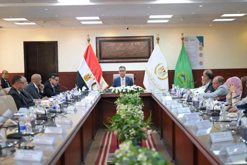 وزير التموين: تأمين الاحتياطي الاستراتيجي من السلع الأساسية أولوية لضمان استقرار الأسواق وتلبية احتياجات المواطنين