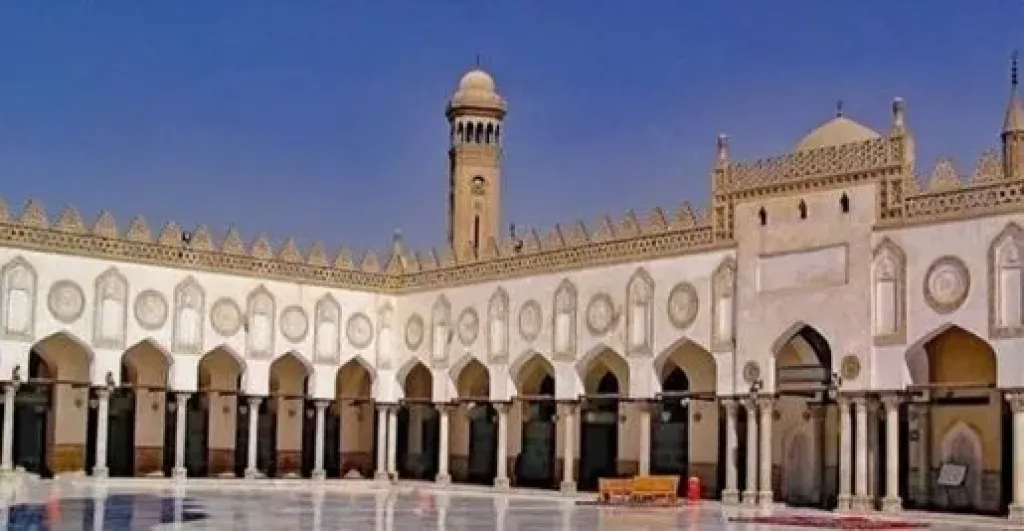 الجامع الأزهر يفتح باب الالتحاق بأروقة القرآن الكريم والقراءات