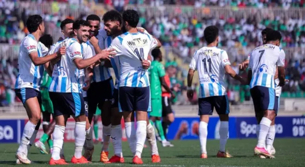 طاقم تحكيم غاني لمباراة بيراميدز أمام المريخ بانتيو بدوري أبطال أفريقيا
