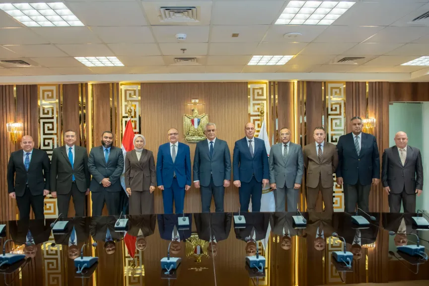 وزير الإنتاج الحربي يشهد توقيع مذكرتي تفاهم مع «المقاولون العرب» و«مسار» لتعزيز التصنيع المحلي