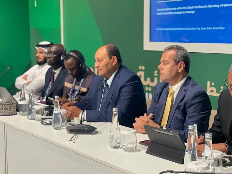 نائب وزير الزراعة يشارك في الجلسات النقاشية بقمة الأمن الغذائي بأبوظبي ويبحث تعزيز الاستثمارات الإماراتية  في مصر