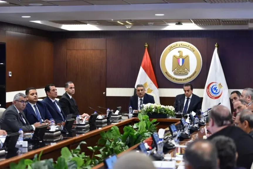 وزير الصحة يترأس اجتماعاً لمتابعة مستجدات تنفيذ المدينة الطبية بالعاصمة الجديدة
