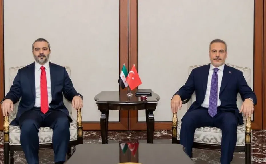 وزير الخارجية التركي يلتقي نظيره السوري في أنقرة