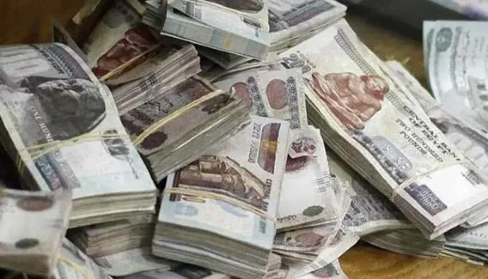 التحقيق مع شخص حاول غسل 5 ملايين جنيه من تسهيل الهجرة غير الشرعية
