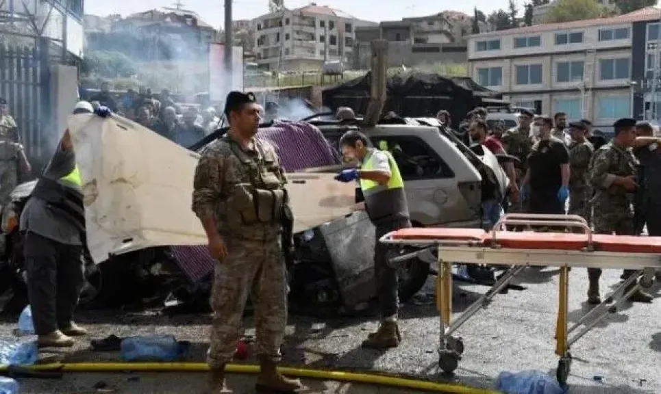 إصابة 6 أشخاص بينهم 5 سوريين باستهداف إسرائيلي شرقي لبنان